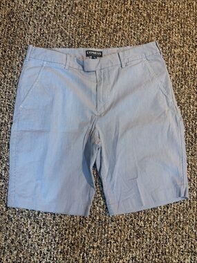 Express Men’s Light Blue Seersucker Flat Front Shorts